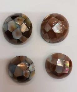 Bottone in madreperla mosaico