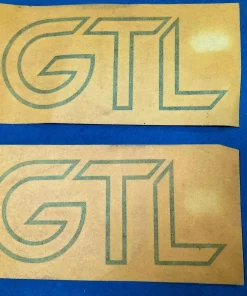 ADESIVO “GTL ” SCRITTA FIANCATA 2pz.STEMMA COFANO BADGE VW x GOLF-RENAULT