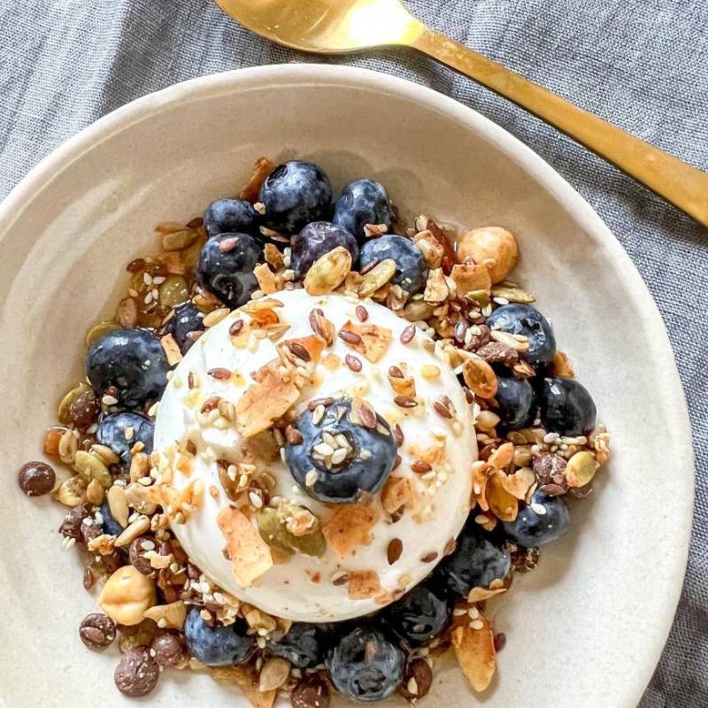 Keto Granola con Gocce di Cioccolato Fondente Belga 250gr - immagine 3