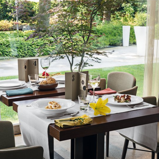 Piatto piano uovo cm.25 - immagine 2