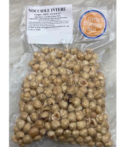 Nocciole intere